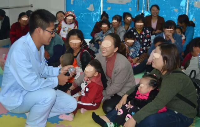 【保山安利醫(yī)院】康復(fù)醫(yī)學(xué)科組織住院康復(fù)兒童“親子樂園”活動