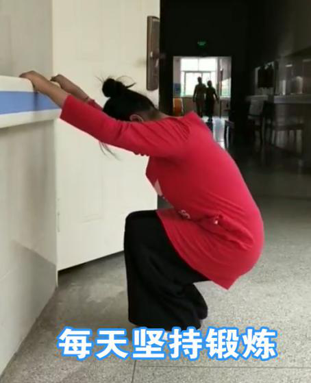 13歲女孩自幼患“腦癱”，行動(dòng)受阻，經(jīng)系統(tǒng)康復(fù)治療能獨(dú)立步行！