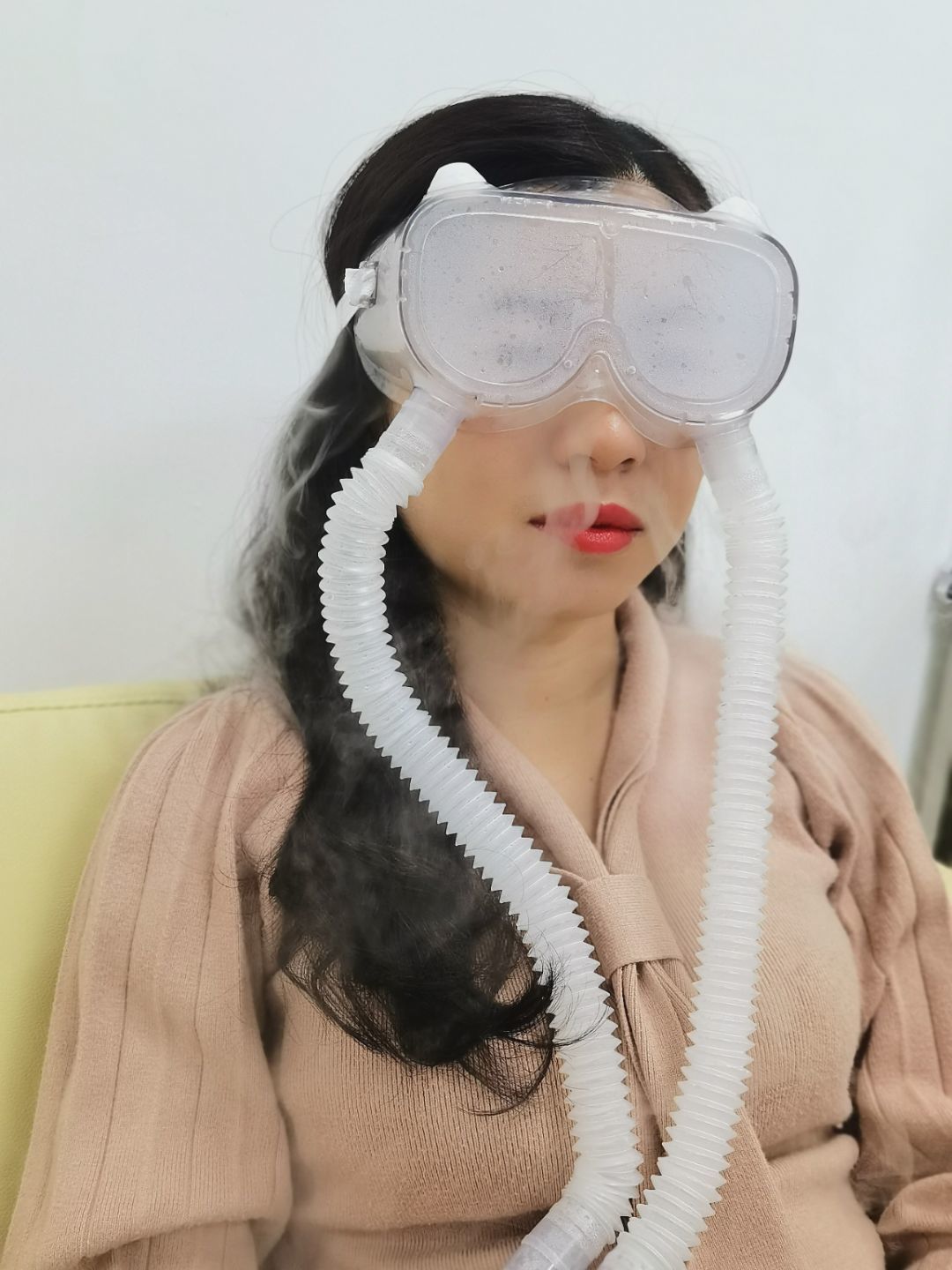 眼睛干澀、疲倦、刺痛……注意了！“干眼癥”可能找上你了！