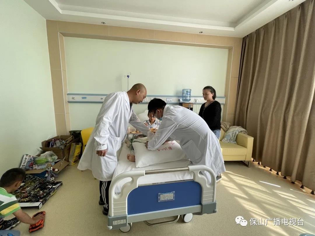 點(diǎn)贊！| “最美路人”，謝謝你！